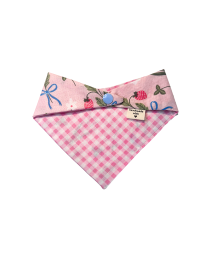 Strawberry Fields Gingham | Small